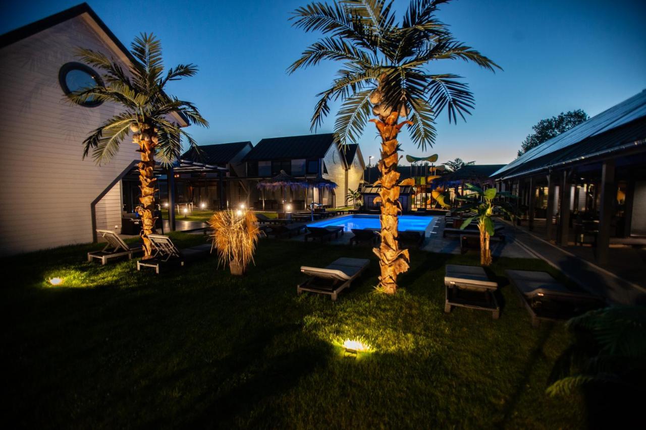 Royal Palm Mielno Villa Mielno  Eksteriør bilde